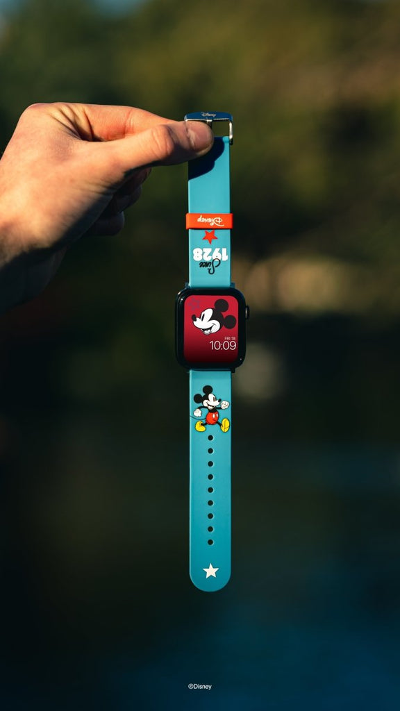 Mickey Mouse - Classic Star Disney Smartwatch Band - MobyFox