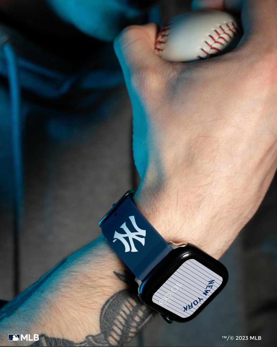 MLB - New York Yankees Apple Watch Band, Officially Licensed